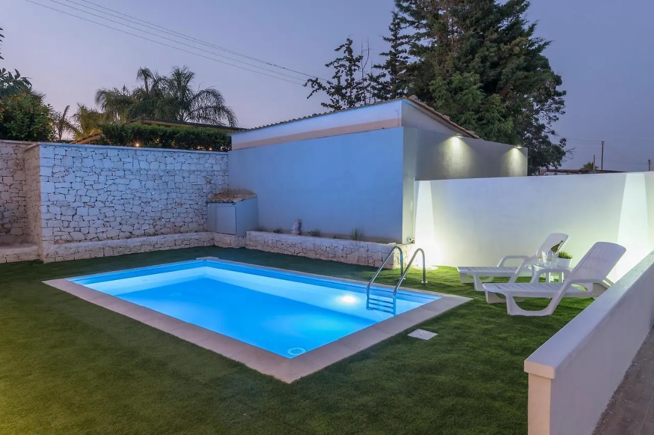 Villa Koreble In Disco Marina di Ragusa